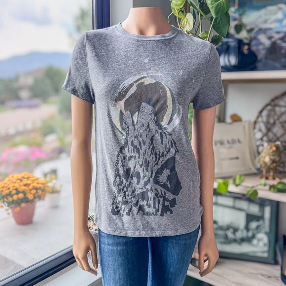 Free People We The Free Wolf Howling at the Moon Short Sleeve Tee-Women's Medium - Picture 3 of 9